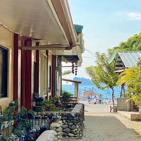 Reddoorz Hostel At Megans Paradisio Beach Resort San Antonio  Eksteriør billede